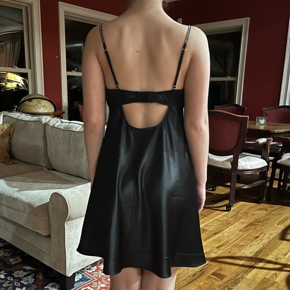 Viral Victorias Secret Slip Dress🐈‍⬛💎 - Picture 3 of 6